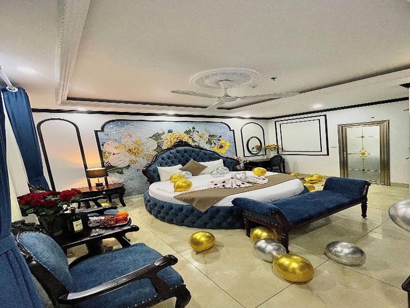 Nam Cuong X Hotel image