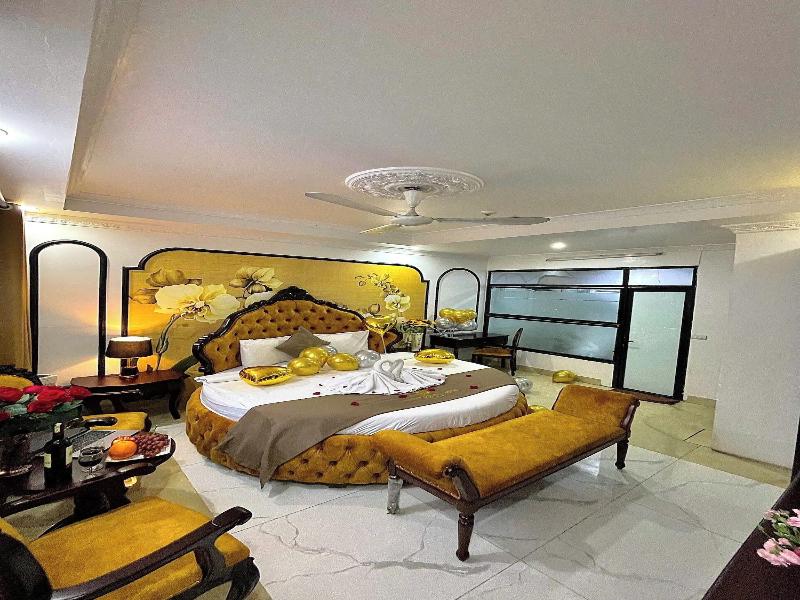 Nam Cuong X Hotel image