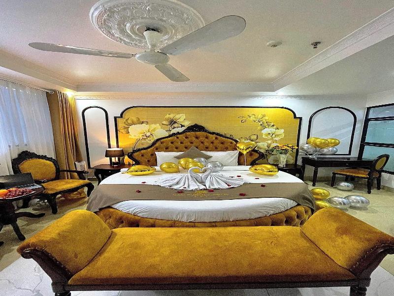 Nam Cuong X Hotel image