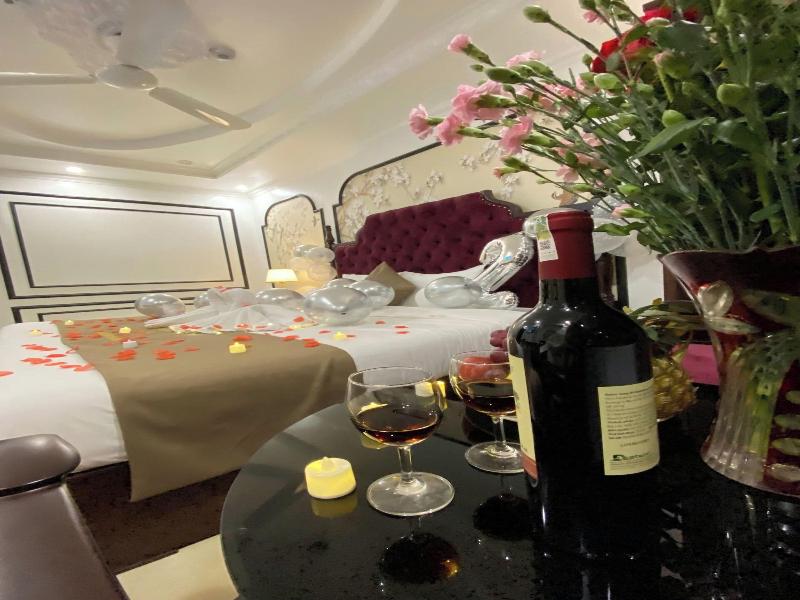 Nam Cuong X Hotel image