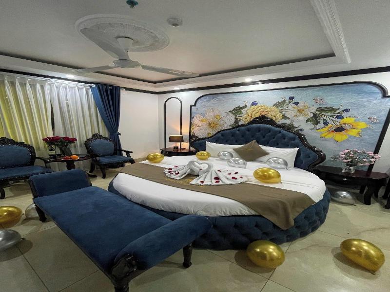 Nam Cuong X Hotel image