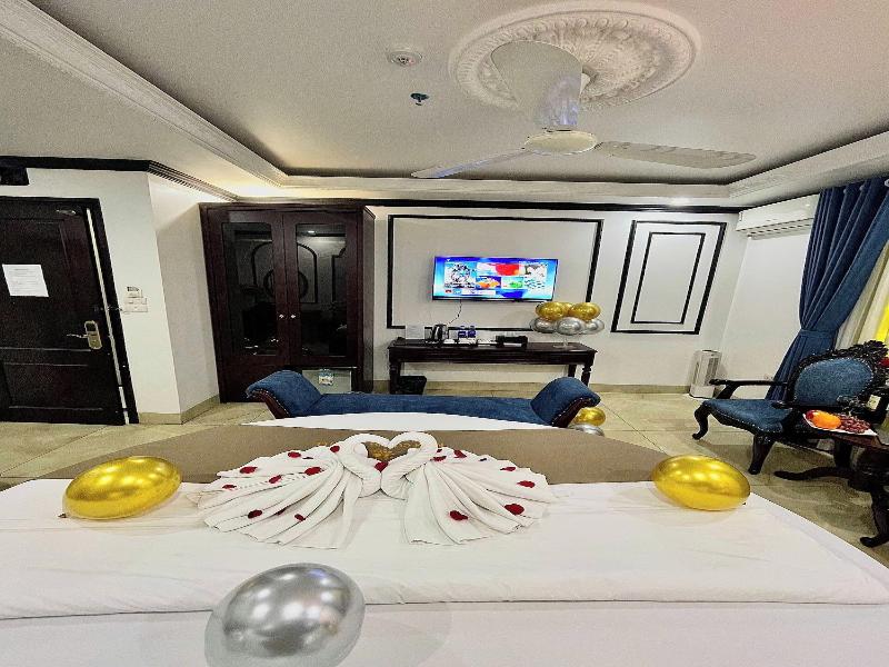Nam Cuong X Hotel image