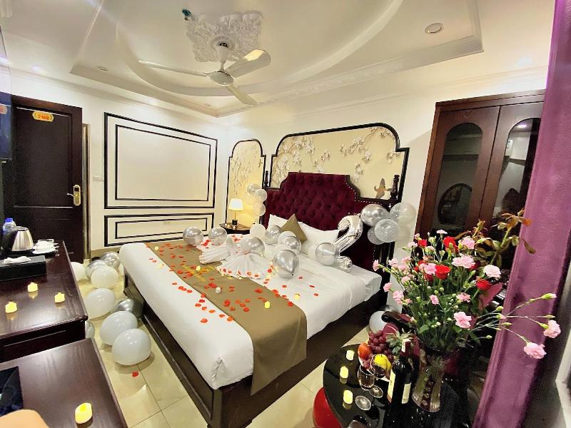 Nam Cuong X Hotel image