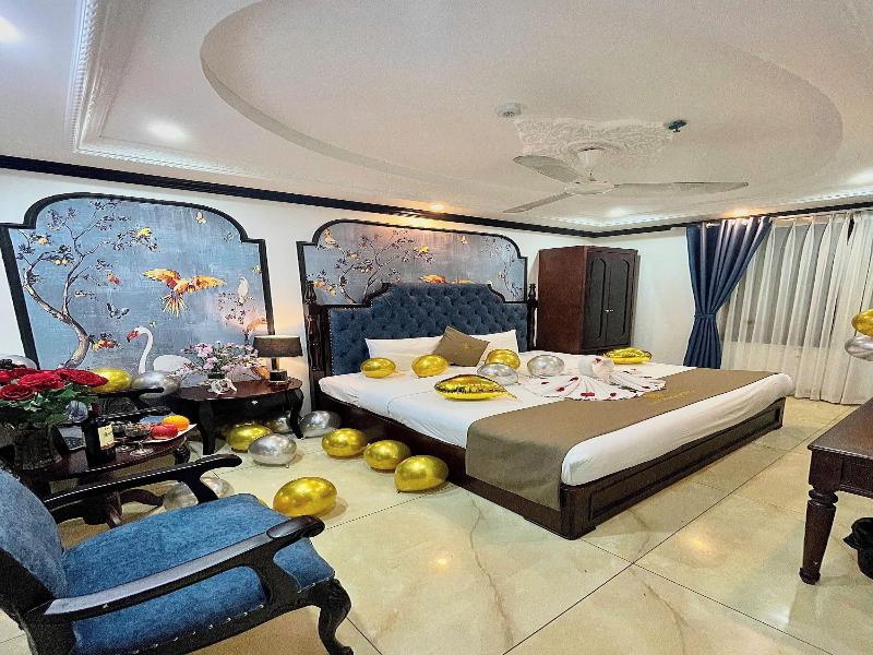 Nam Cuong X Hotel image