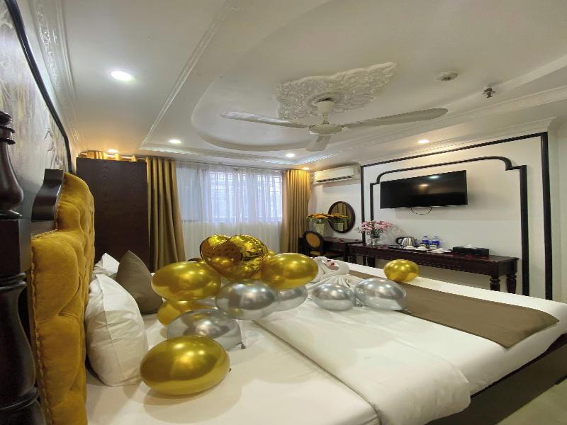 Nam Cuong X Hotel image