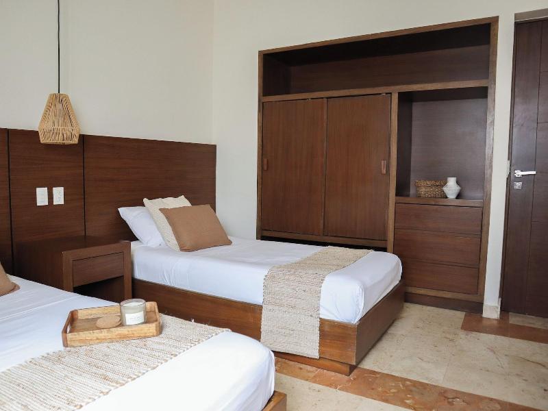 La Palma Beachfront - Self Check In image
