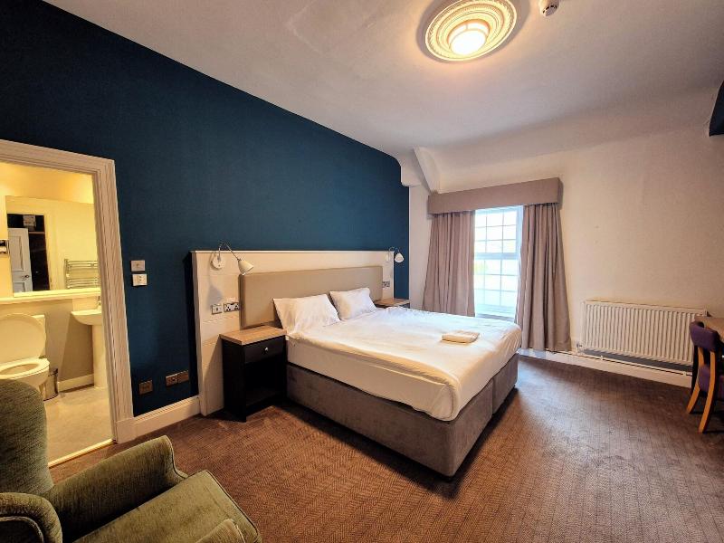 Eden Arms Hotel, Durham image