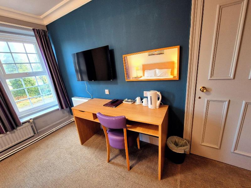 Eden Arms Hotel, Durham image