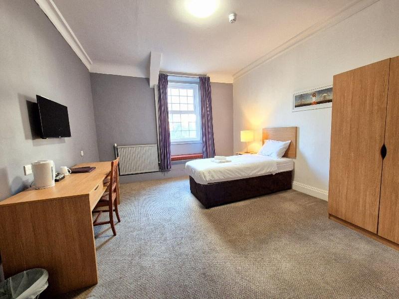 Eden Arms Hotel, Durham image