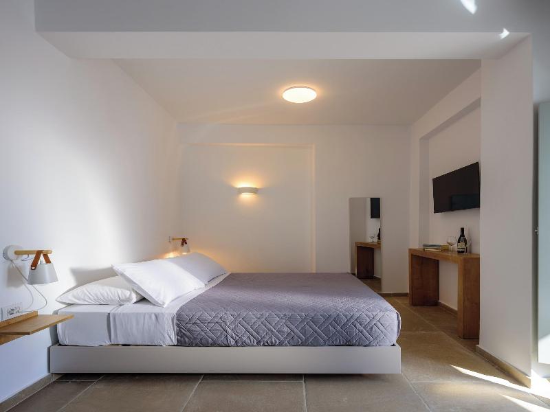 Elia Pyrgos Suites gallery photo 25
