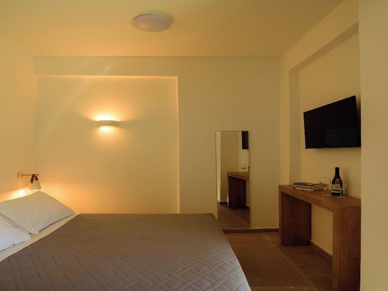 Elia Pyrgos Suites — photo 71
