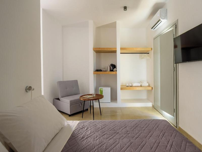 Elia Pyrgos Suites — photo 114
