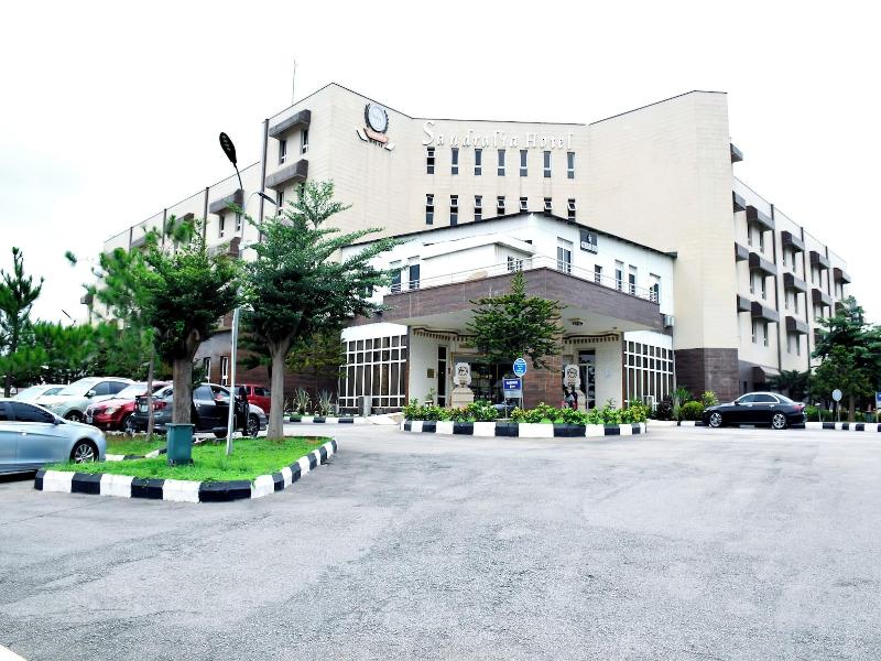 Sandralia Hotel image