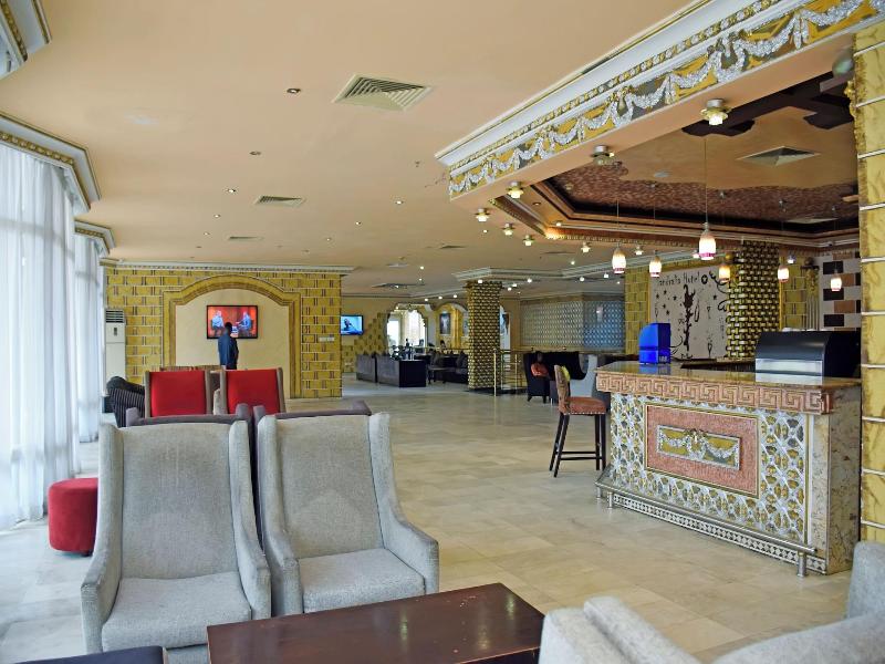 Sandralia Hotel image