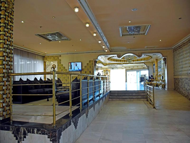 Sandralia Hotel image