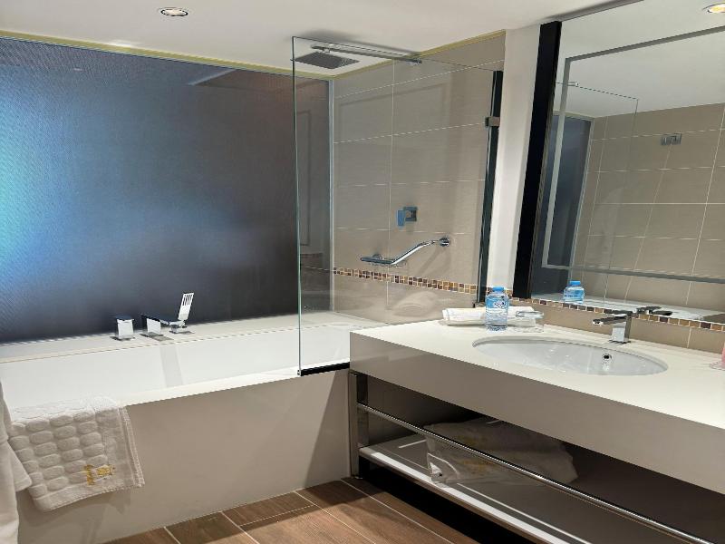 Seybouse Hotel & Spa image