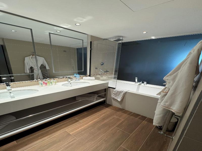 Seybouse Hotel & Spa image