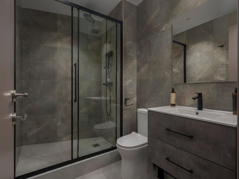 Hebrard Industrial Suites image