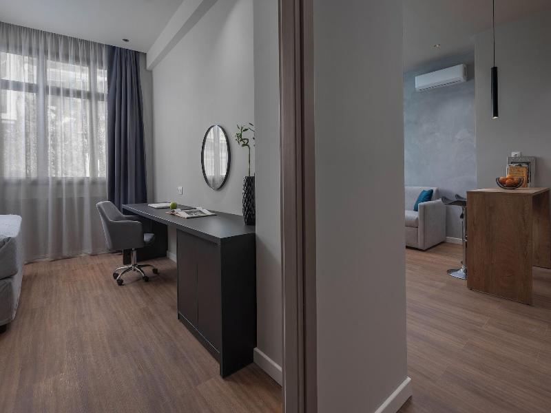 Hebrard Industrial Suites image