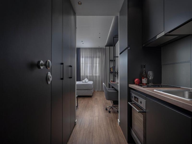 Hebrard Industrial Suites image