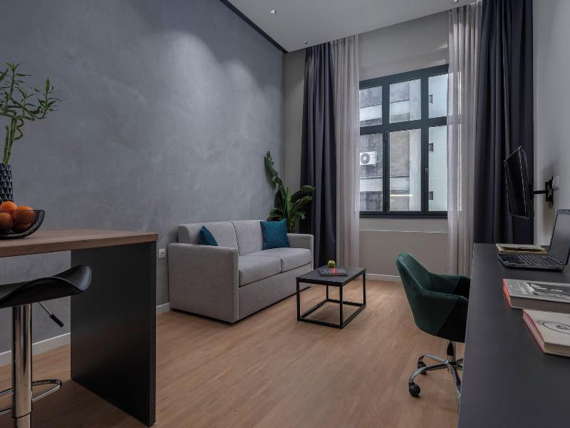Hebrard Industrial Suites image