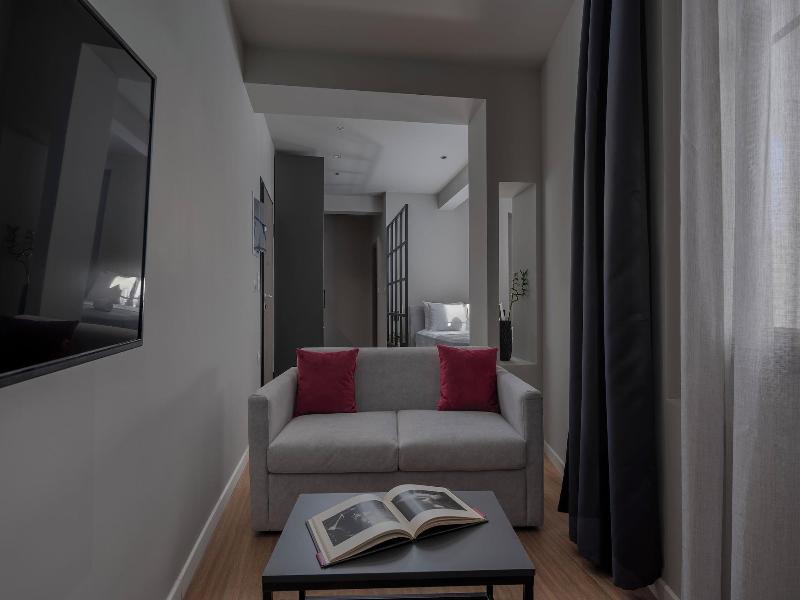 Hebrard Industrial Suites image