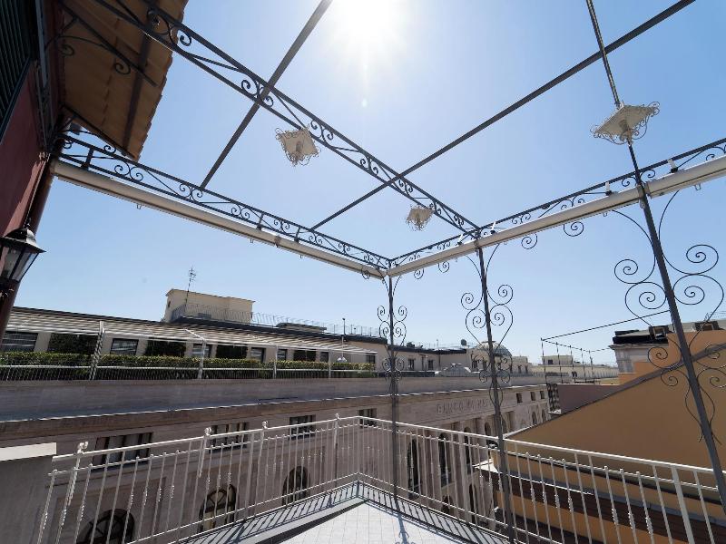 P.c. Boutique Sea View Napoli Centro By Clapa Gr image