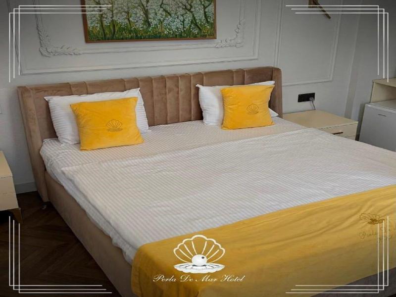 Perla De Mar Hotel image