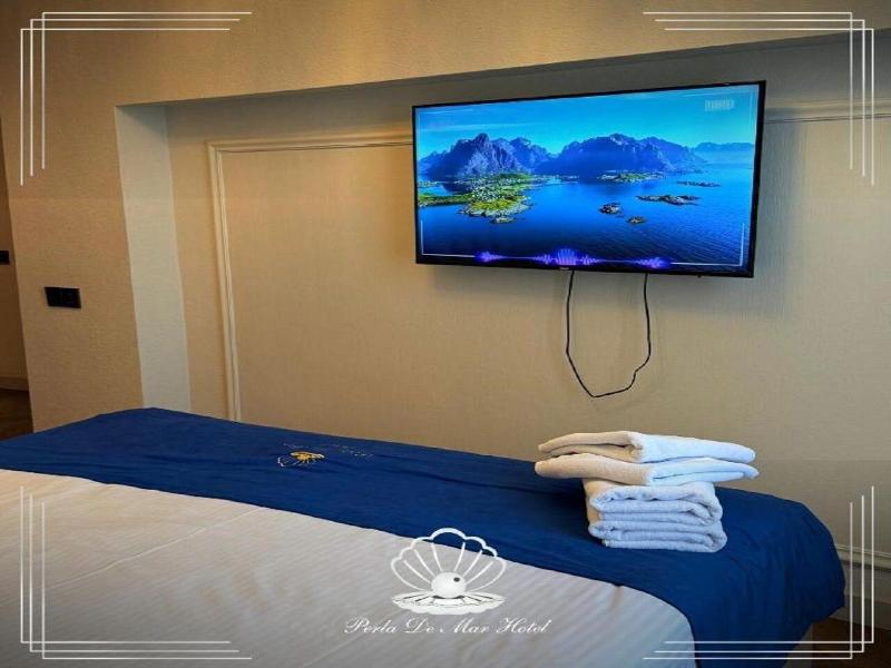 Perla De Mar Hotel image