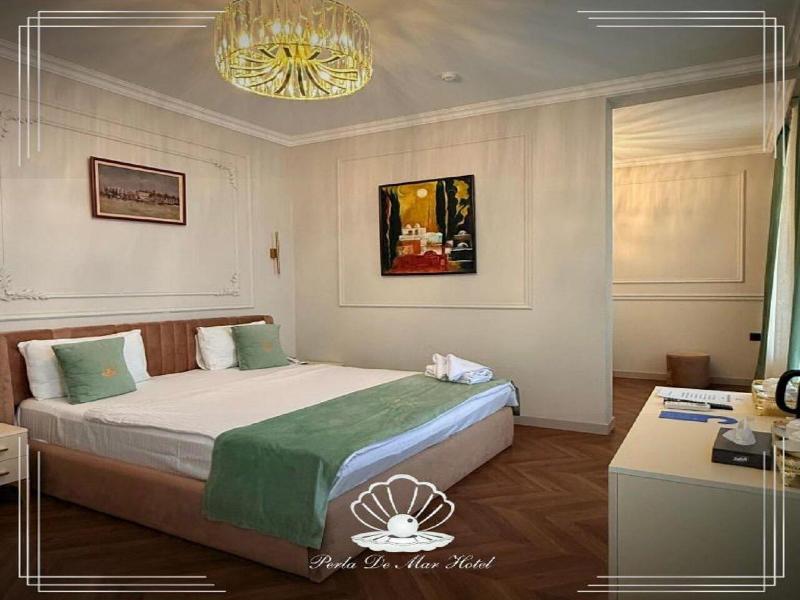 Perla De Mar Hotel image