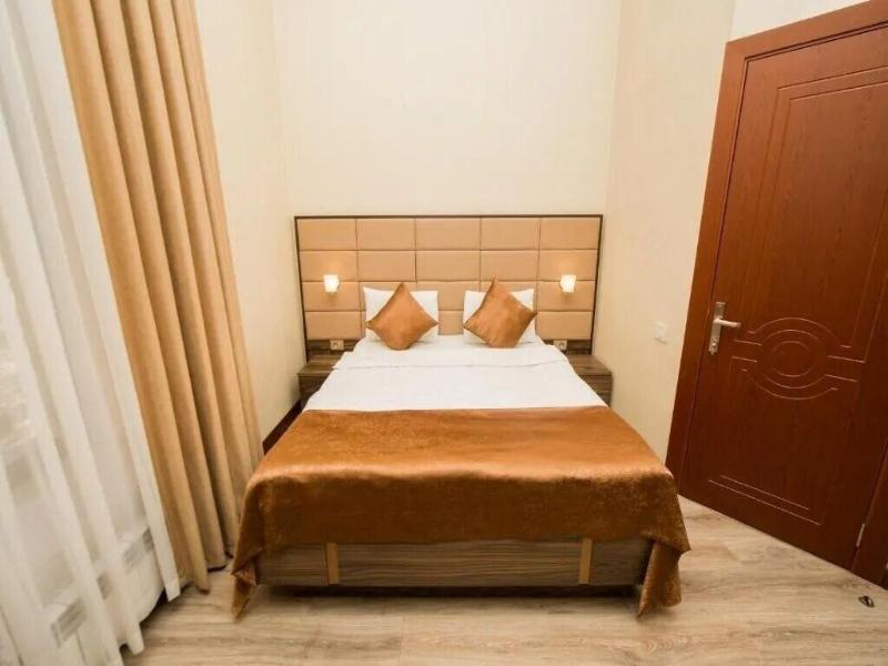 Passage Luxury Hotel Baku image