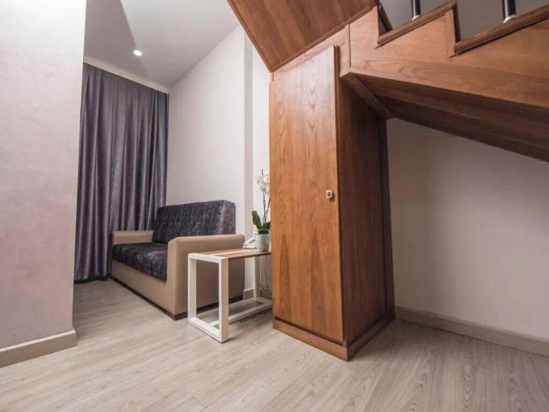 Passage Luxury Hotel Baku image