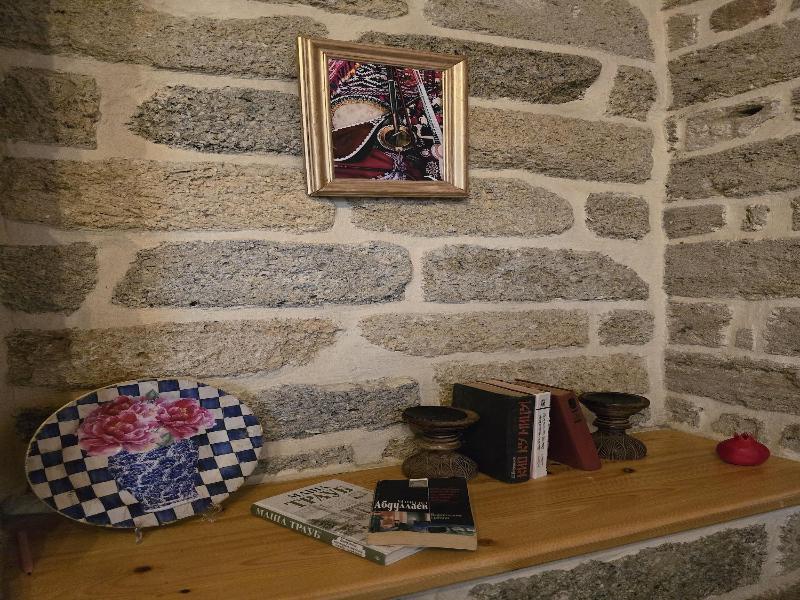 Old Rooms Hotel image