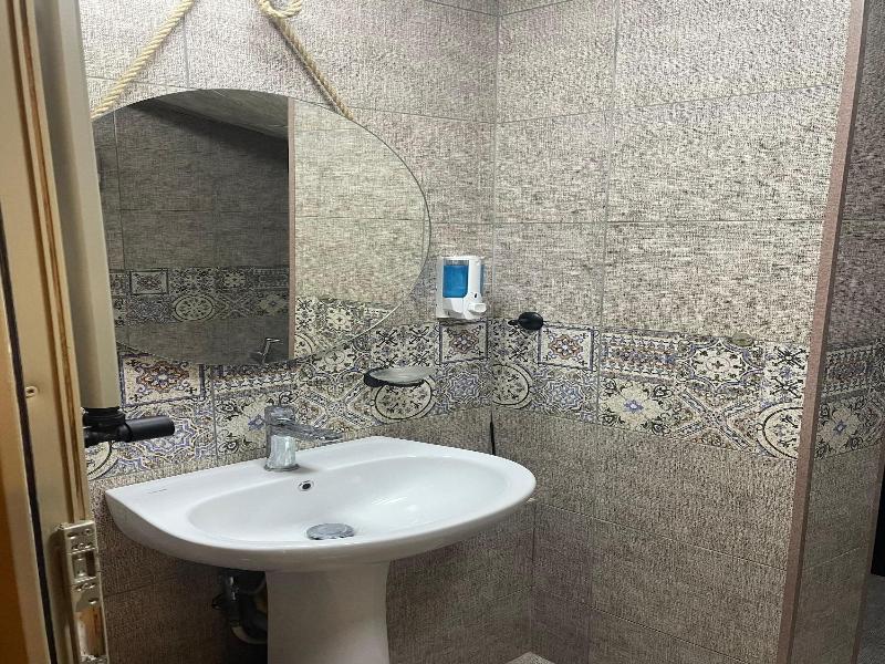 Old Rooms Hotel image