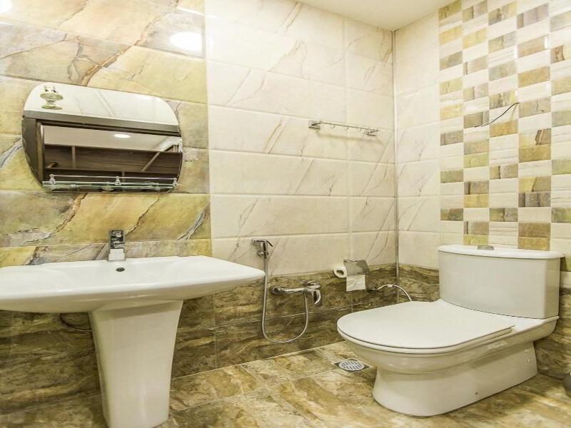 Old Rooms Hotel image