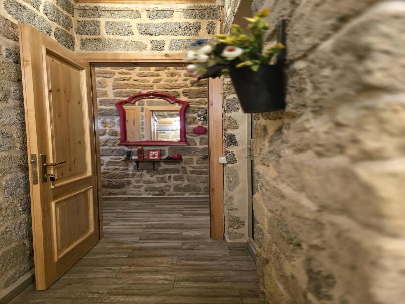 Old Rooms Hotel image