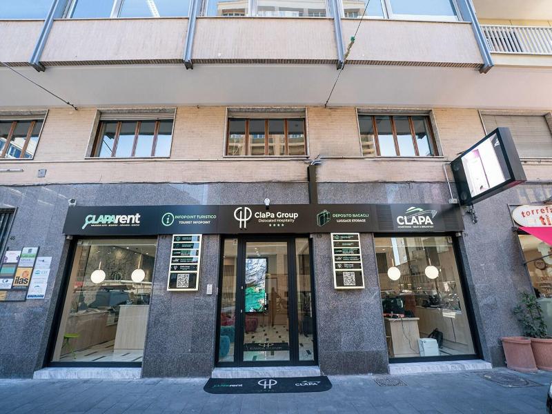 P.c. Boutique De Gasperi By Clapa Group Dislocat image