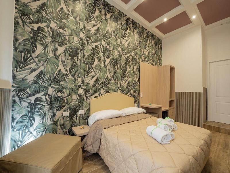P.c. Boutique De Gasperi By Clapa Group Dislocat image