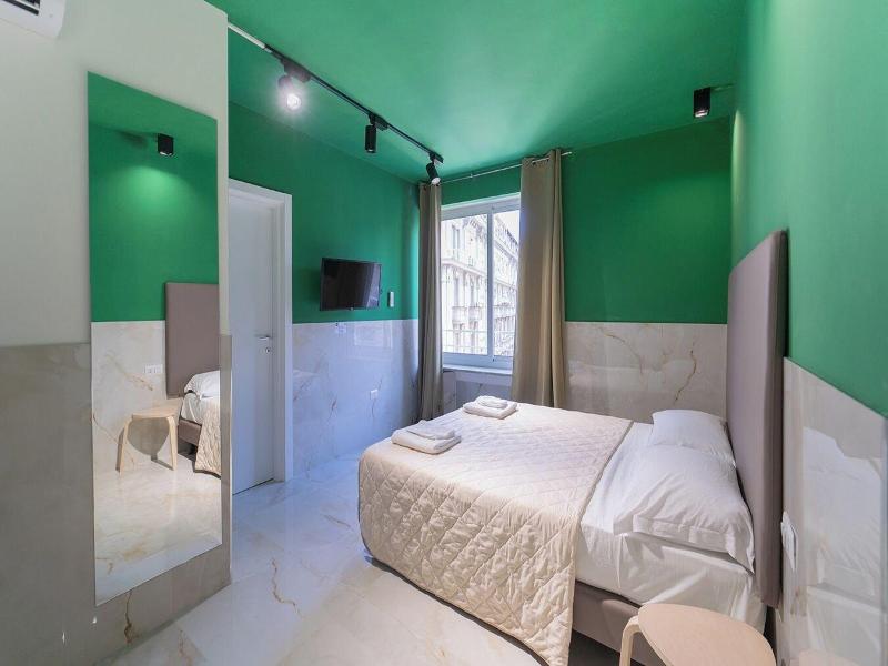 P.c. Boutique De Gasperi By Clapa Group Dislocat image
