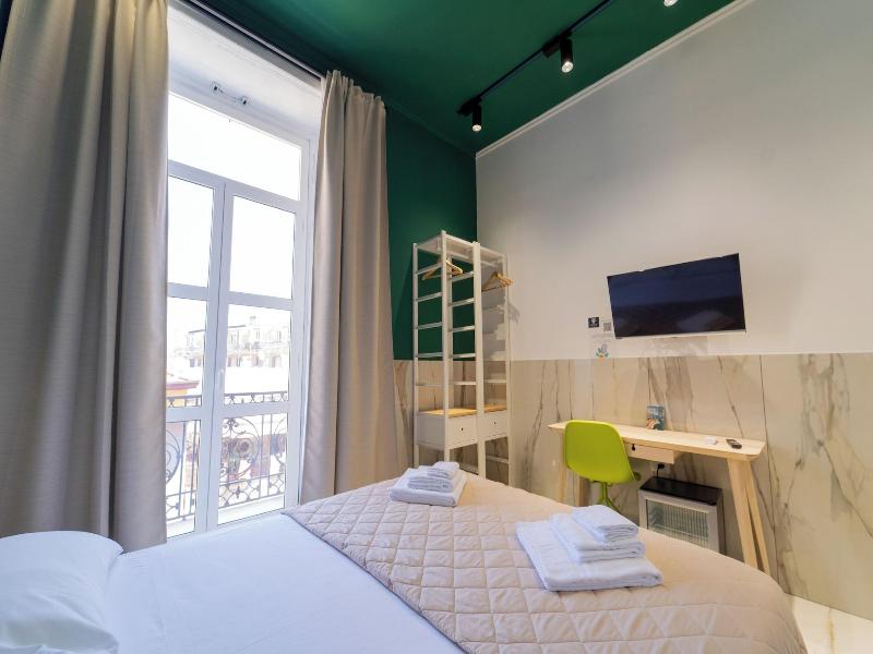 P.c. Boutique De Gasperi By Clapa Group Dislocat image