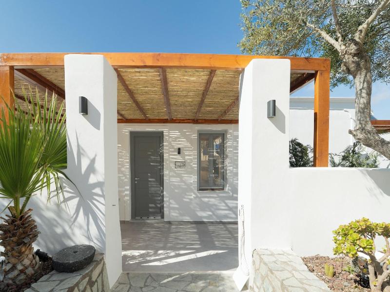 Amerikanos Villas image