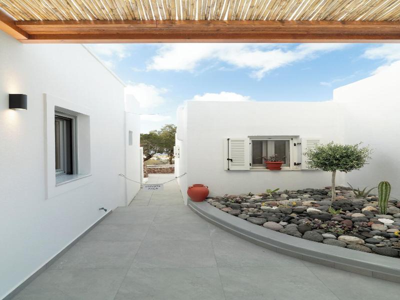 Amerikanos Villas image
