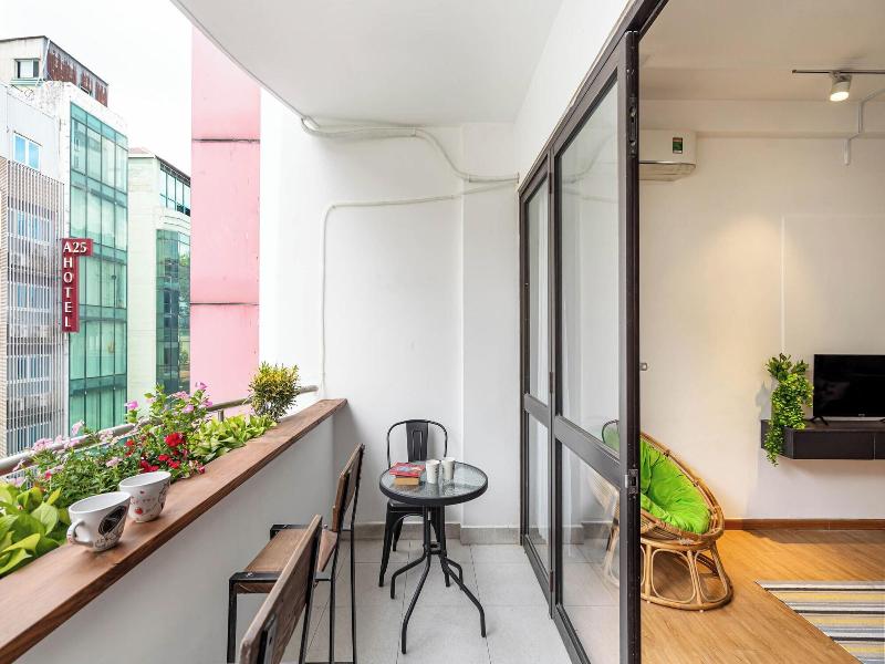 Holo 61 Ben Thanh Saigon image