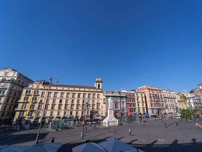 P.c. Boutique H. Lifestyle Napoli Centro By Clap image
