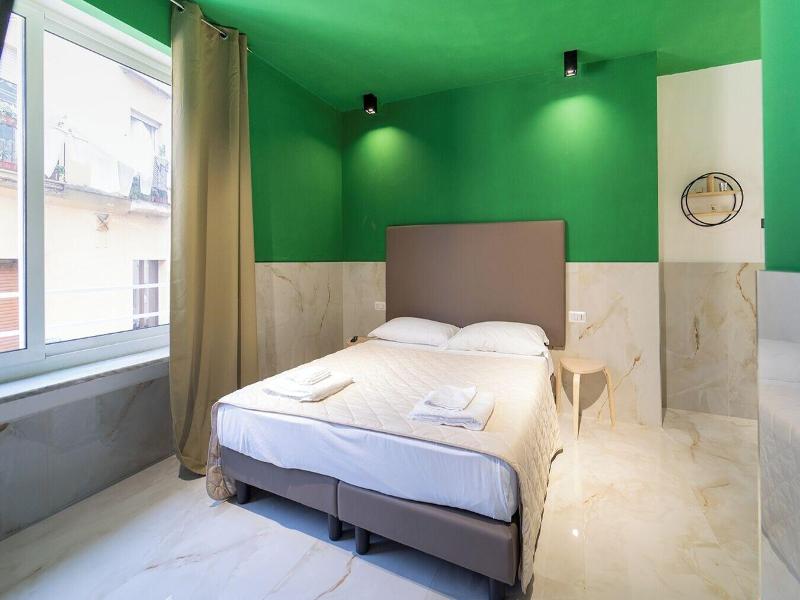 P.c. Boutique H. Lifestyle Napoli Centro By Clap image