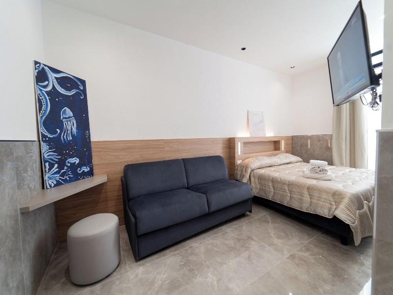 H.r. Boutique Porto Napoli Centro By Clapa Group image