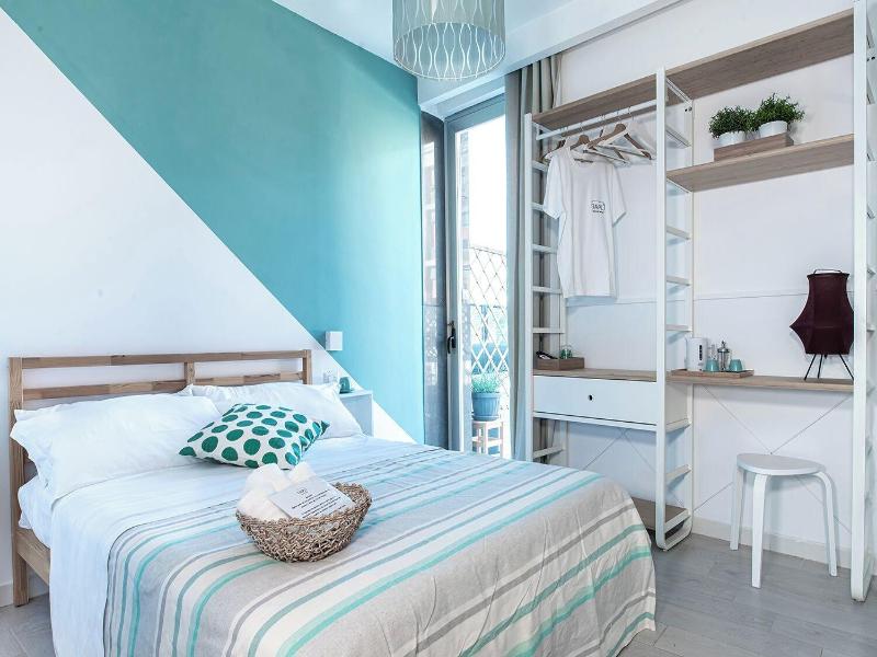 H.r. Boutique Porto Napoli Centro By Clapa Group image