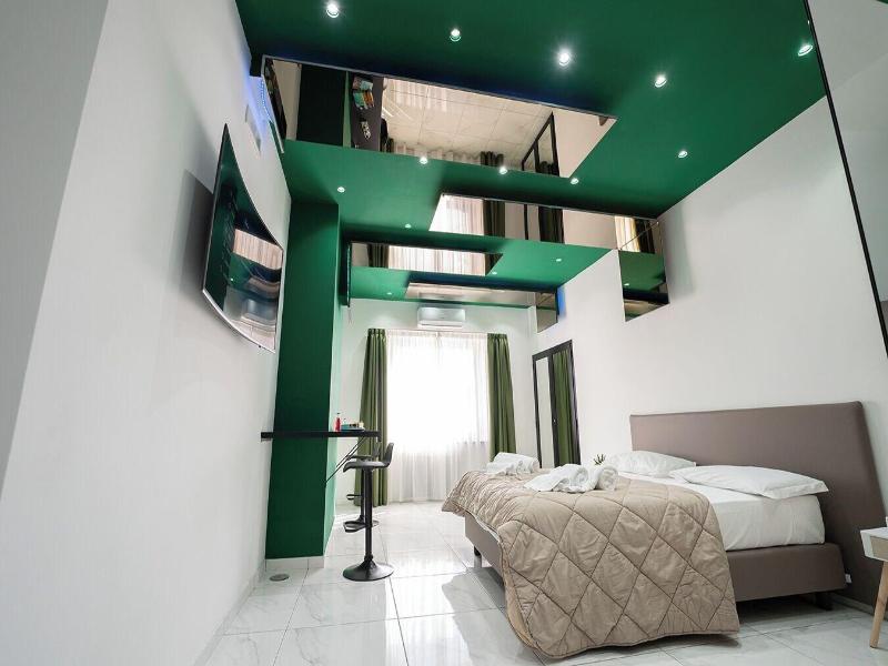 H.r. Boutique Porto Napoli Centro By Clapa Group image