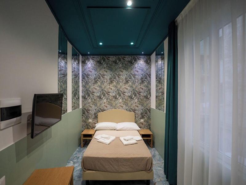 H.r. Boutique Porto Napoli Centro By Clapa Group image