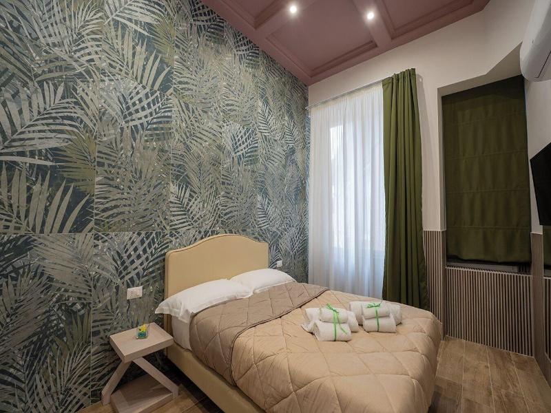 H.r. Boutique Porto Napoli Centro By Clapa Group image